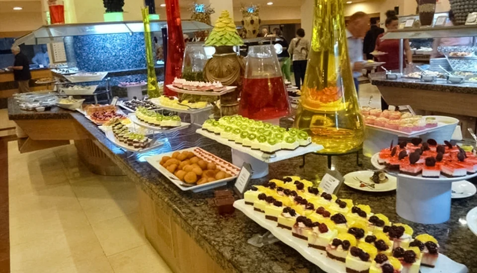 هتل فیم رزیدنس لارا اند اسپا آنتالیا